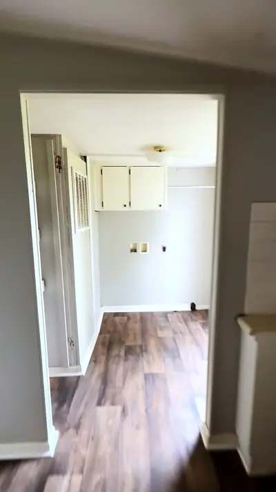 Laundry room with washer and dryer hookups